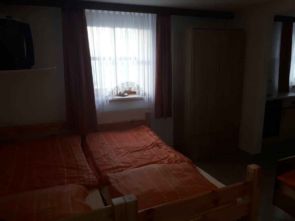 Fewo Ploesch Vlg. Maierhofer Apartment Lavamund Bagian luar foto